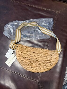 Lu & Elle crossbody